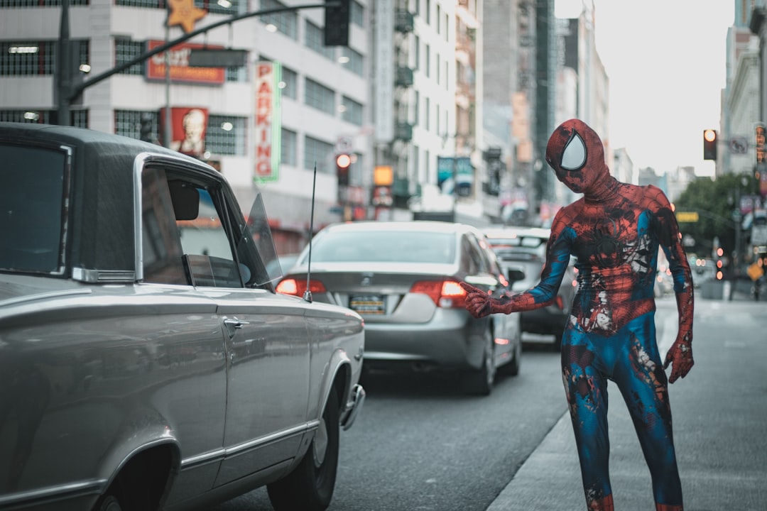 Photo Costumed revelers